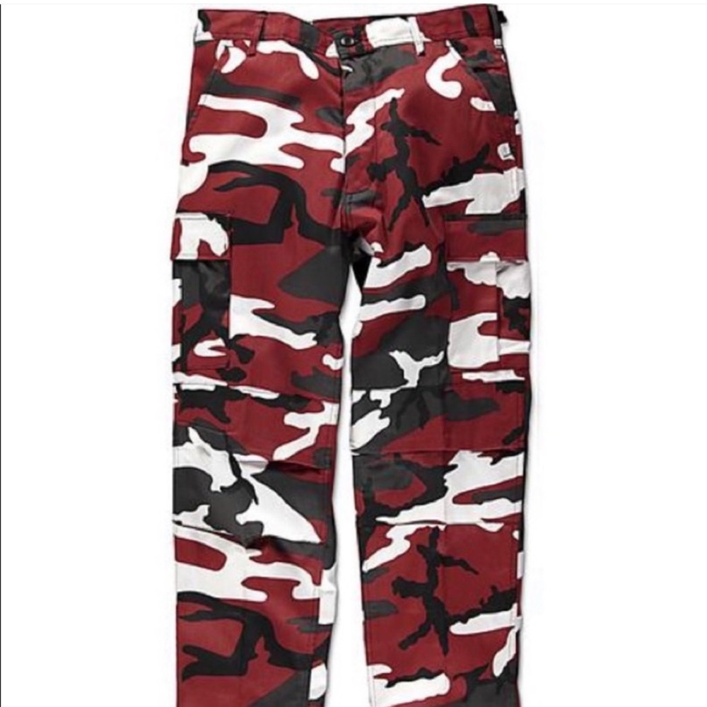 Red camo cargo pants AS IS
